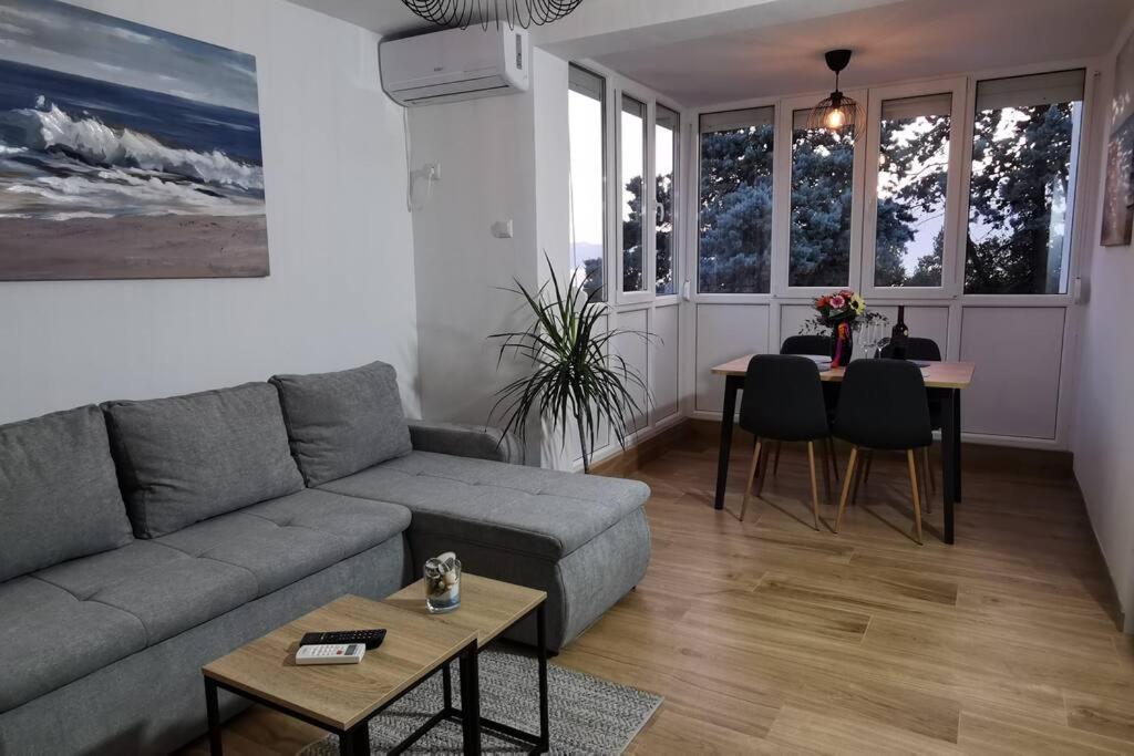 רייקה Apartman Liburna מראה חיצוני תמונה